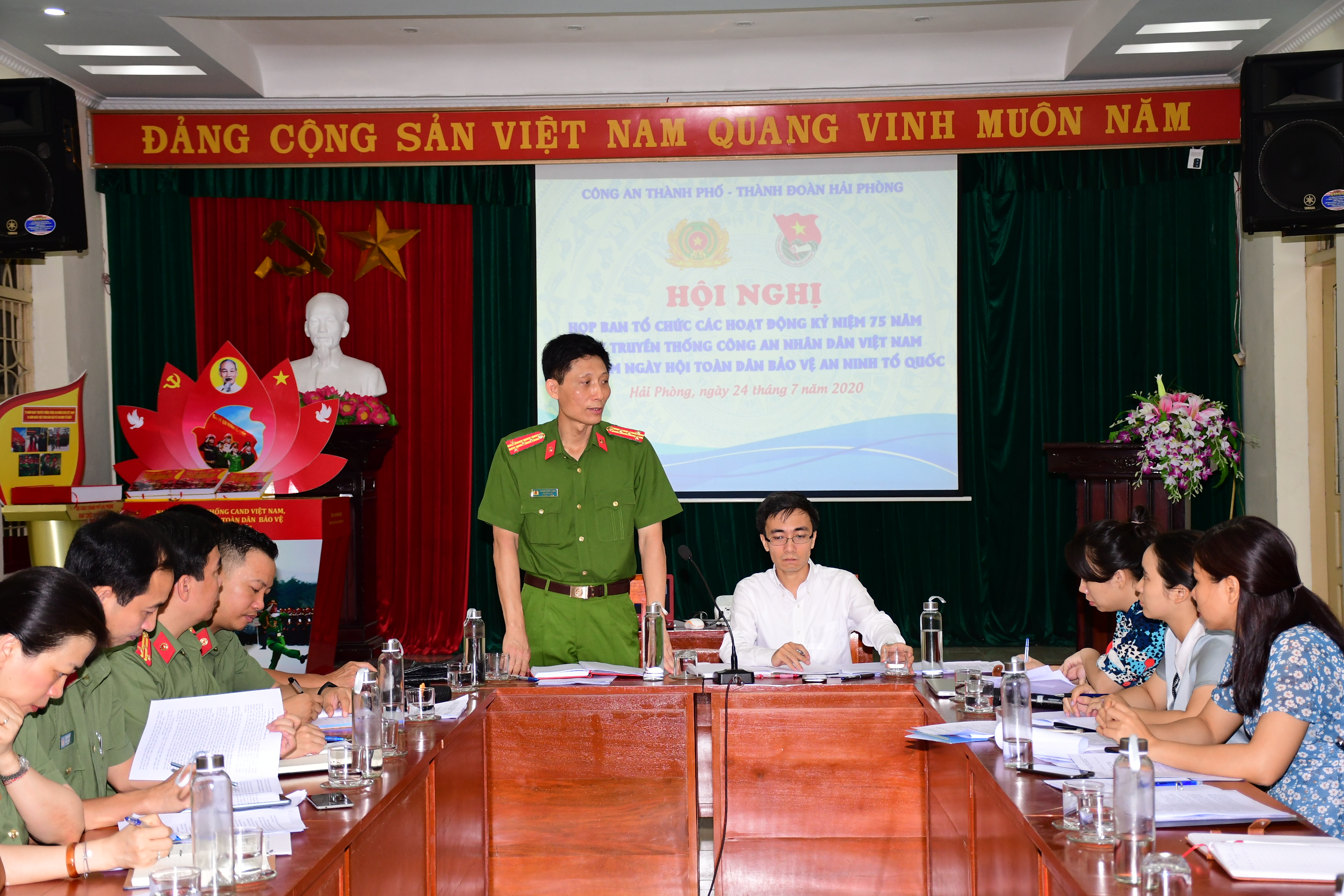 Họp BTC các hoạt động kỷ niệm 75 năm Ngày Truyền thống CAND Việt Nam, 15 năm Ngày hội “Toàn dân bảo vệ ANTQ”